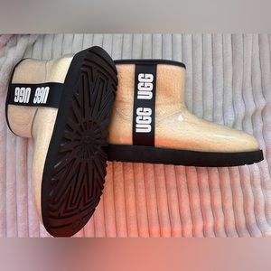 Clear UGG ankle fur snow boots